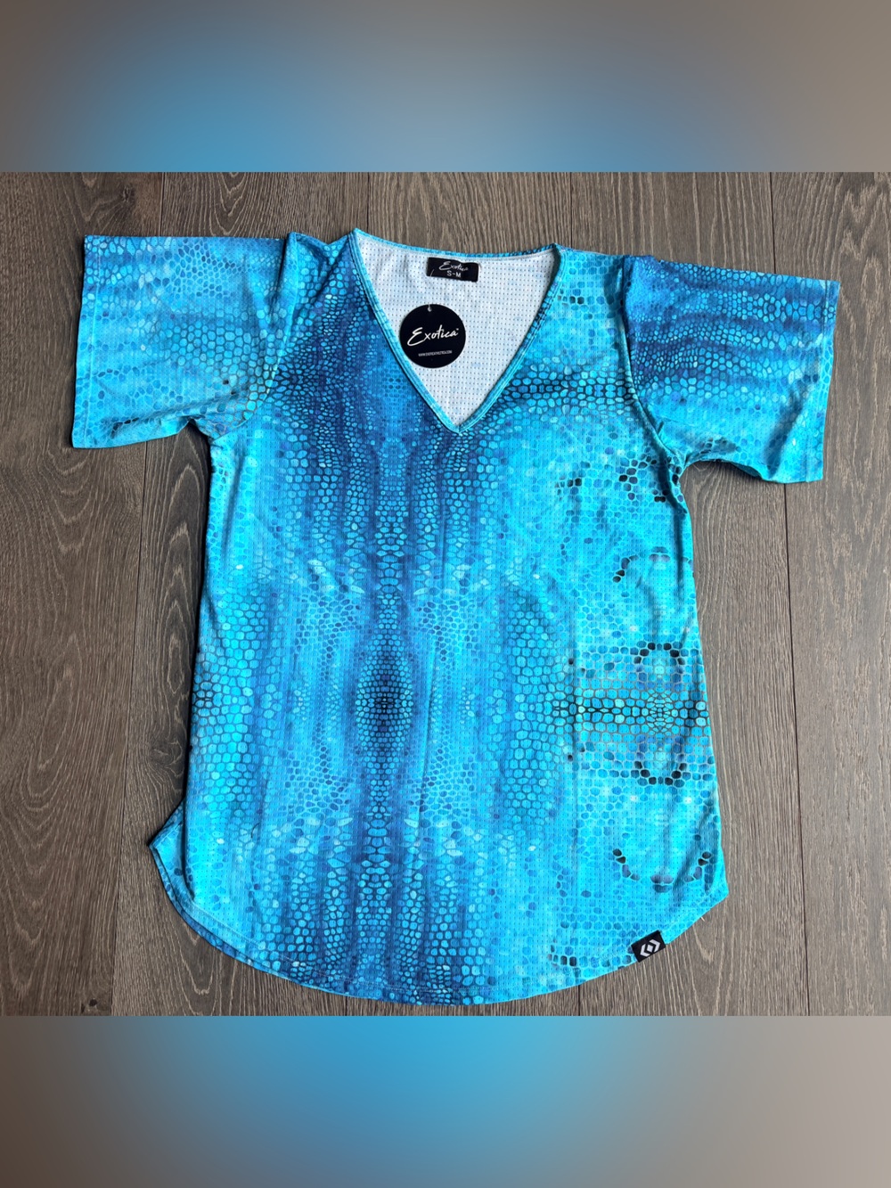 Exotica Marine Dream Basketball Bball Mesh V-Neck Boyfriend Tee Size S/M